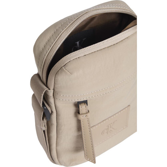 Calvin Klein Τσαντάκι ώμου Reporter Bag